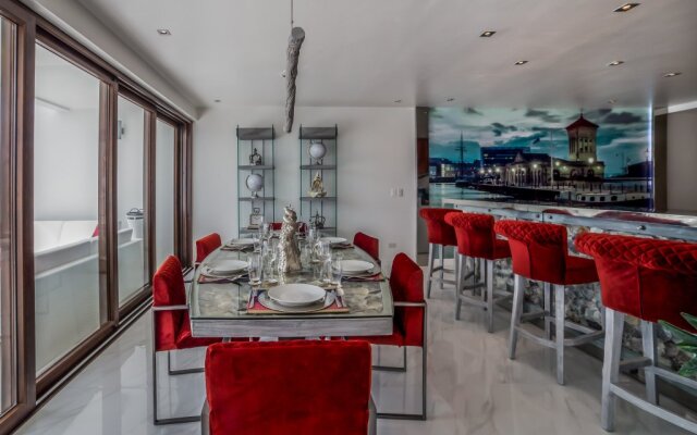 Den Pasar Boracay Luxury Apartments