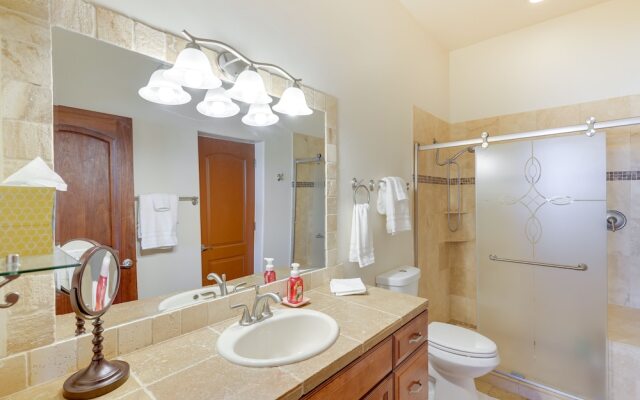 Peaceful Scottsdale Home w/ Patio & Mountain Views