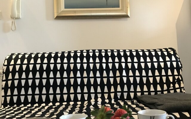 Holiday Zagreb Center Studio Apartment