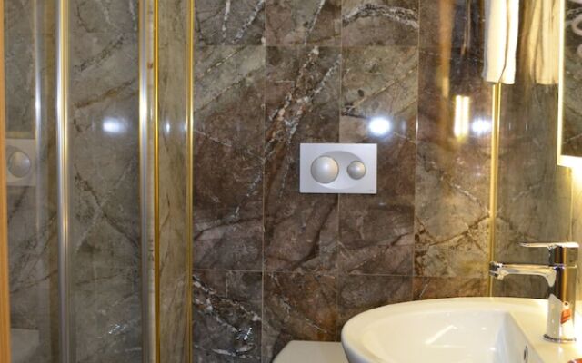 Otel Le Grand