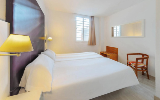 Club Simo Aparthotel