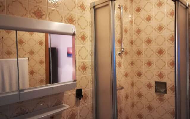 Vintage Hotel Hoferer