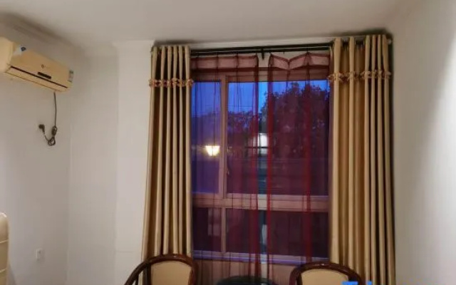 Tanbai Xinyuan Express Hotel