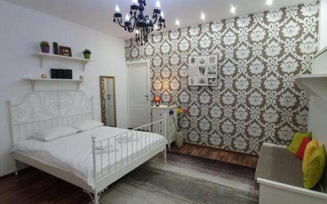 Piazza Grande Apartment
