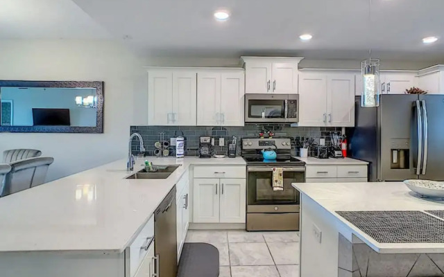 205 Luxury Condo Storey Lake Disney