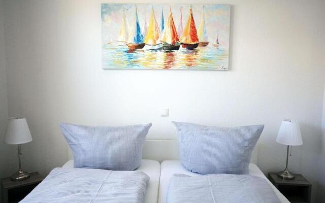 Grosse-Ferienwohnung-3-mit-Meerblick-und-Strandkorb-im-Haus-Seeluft-Duhnen