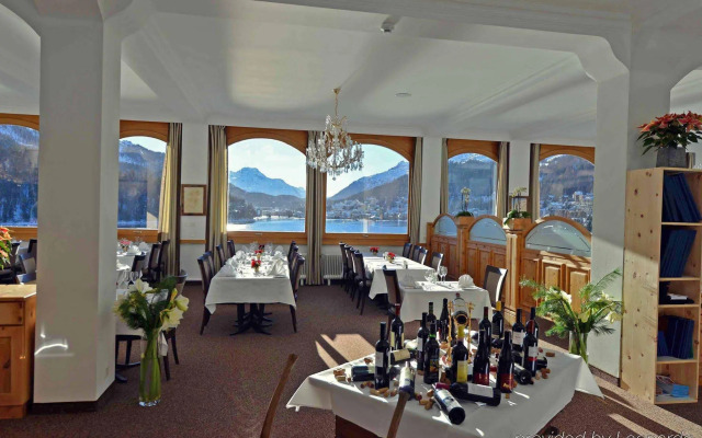 Hotel Waldhaus am See