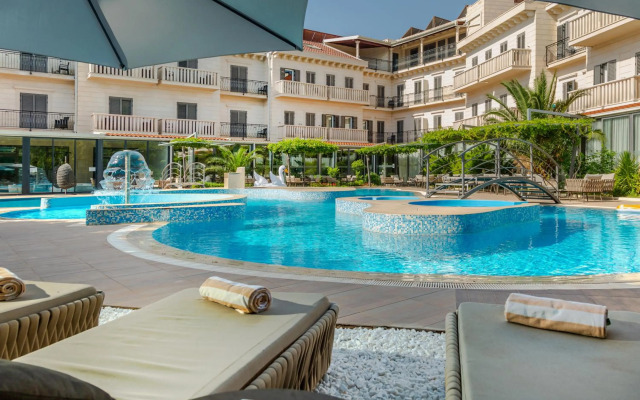 Hotel President Solin