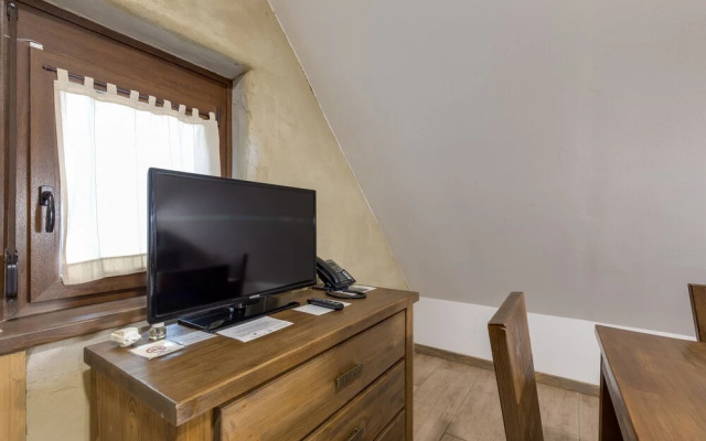 Pannonian Studio Mansarde For 3