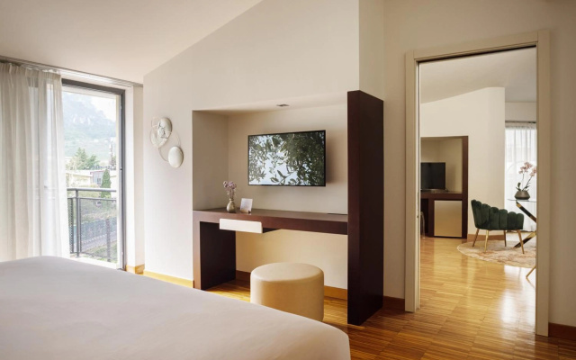 Astoria Resort