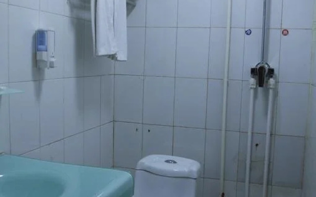 Xining Chengxi Shengxing Hotel