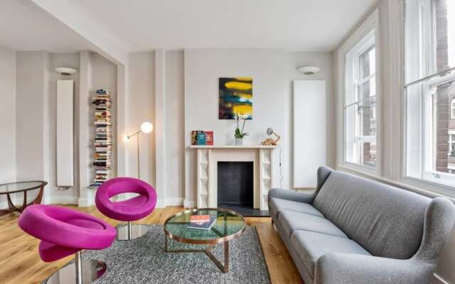 Modern & Chic 2bed Hampstead Duplex 1 min to Tube