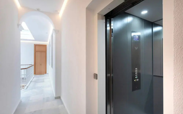 Luxury Apartment in C diz Catedral II
