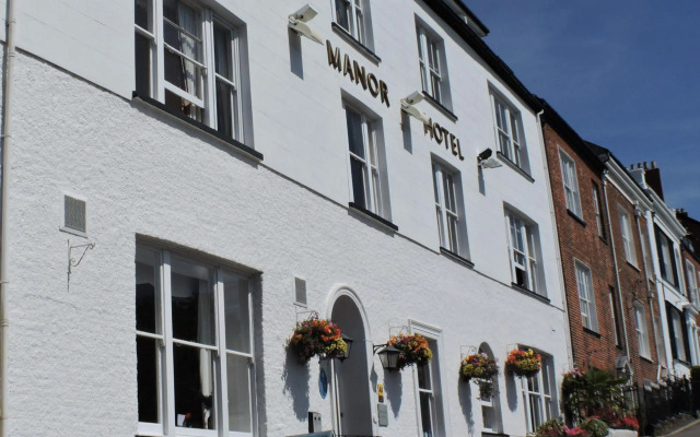 Manor Hotel