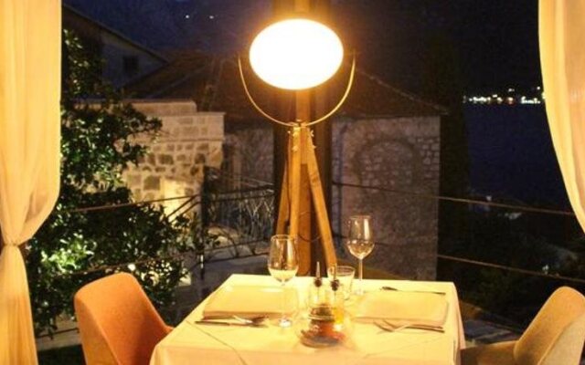 Monte Bay Retreat - Adult Only