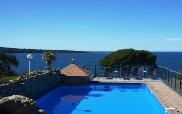 Eagle Heights Villas