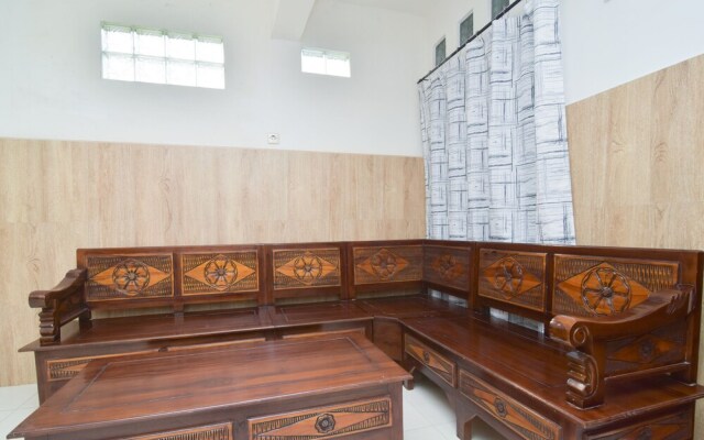 OYO 1480 Villa Dua Putri