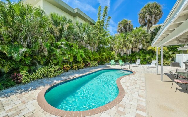 Blue Lagoon by SKLRP