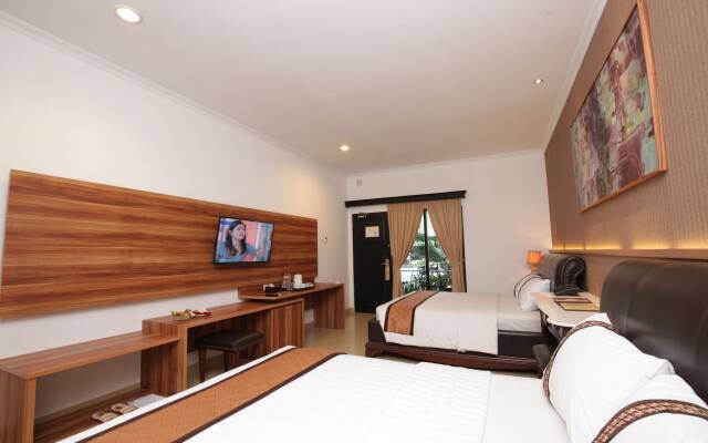The GRAND PALACE Hotel - YOGYAKARTA
