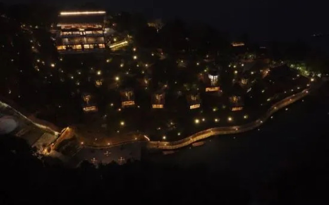 JiangShen Grass Pavilion