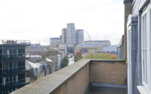 Lovely Balcony Apartment - Central London