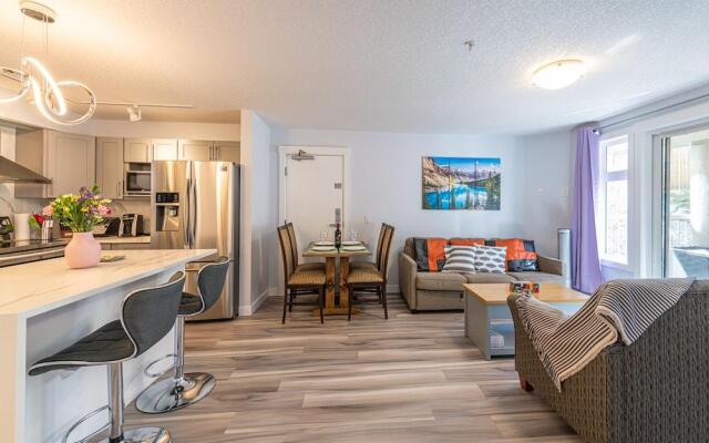 WindTower Resort - 1 BR Suite or 1 Single Room