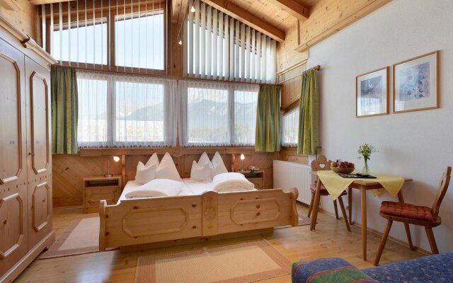 Hotel Theresia Garni