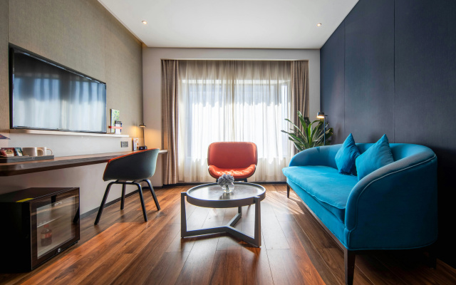 Holiday Inn Express Shenzhen Dongmen by IHG