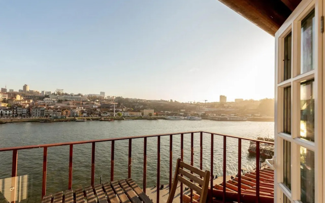 Ribeira Porto 3 in Oporto