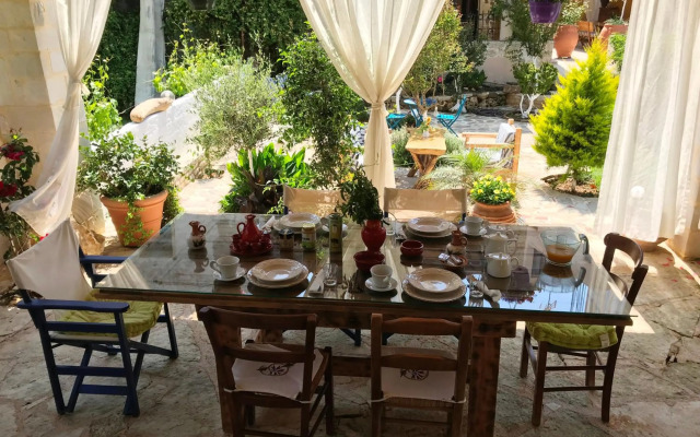 Idili Traditional House