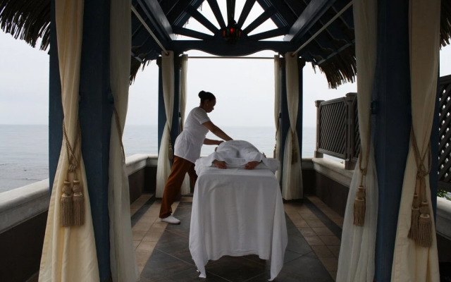 Hermosa Cove Villa Resort and Suites