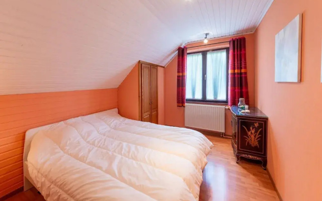 Magnificent Home in Tilf With Garden