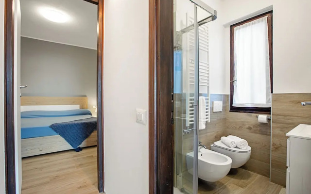 Lake View Terrace Over The Borromean Isla