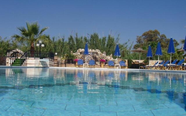 Paradise Apartments & Suites