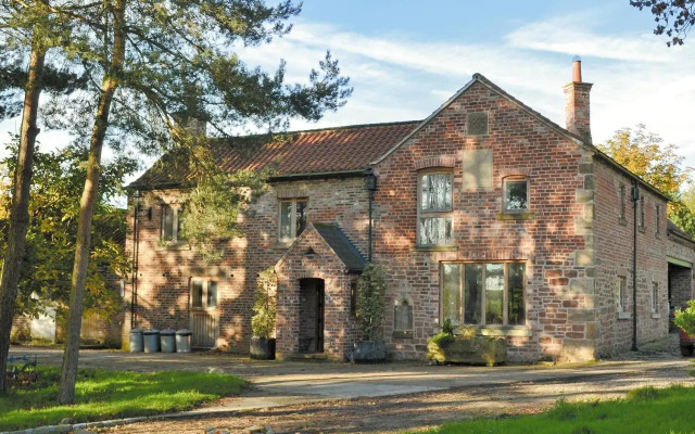 Shaw Properties The Ashes