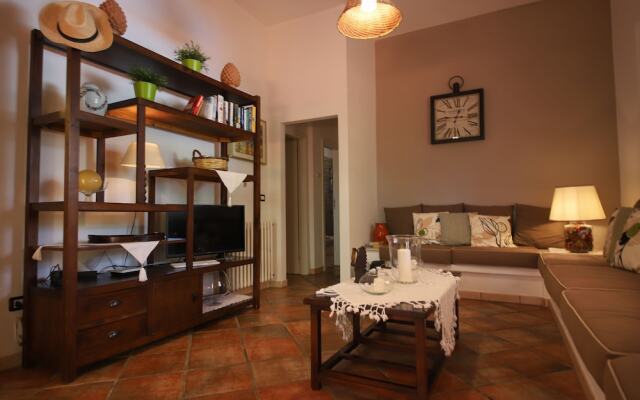 TD Villa Marinesca Typical Villa with Pool