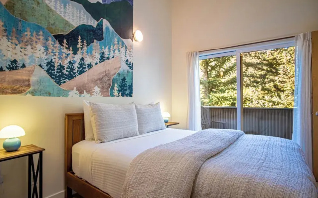 2bd, 2BA Ketchum Condo Newly Remodeled & Central