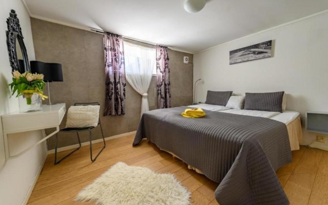 "bnb Apartment 1 Nice & Cozy\"central 2 Rooms @berti"