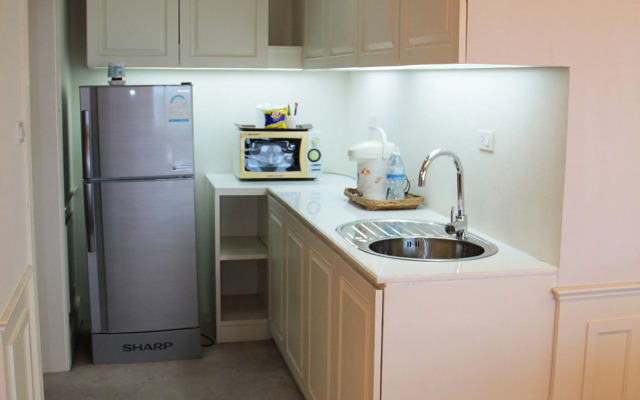 V Verve Service Apartment Hotel