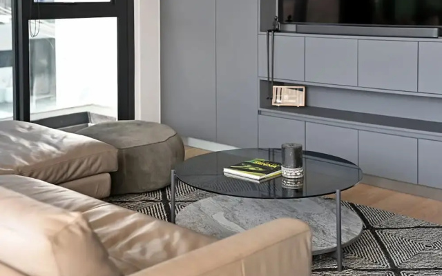2 Bedroom Heart of Sea Point The Avant