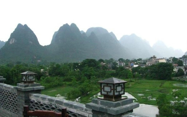Yangshuo Mountain Nest Boutique Hotel
