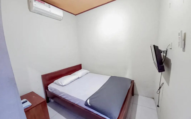 Hotel Gerung 2 near Luwes Mall Nganjuk Mitra RedDoorz
