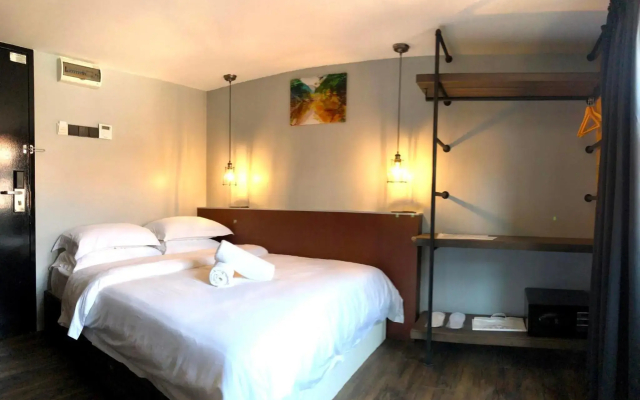 JonkeRED Heritage Hotel