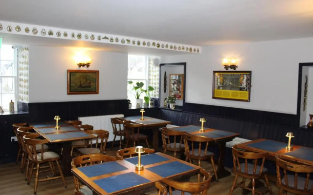 Conon Hotel