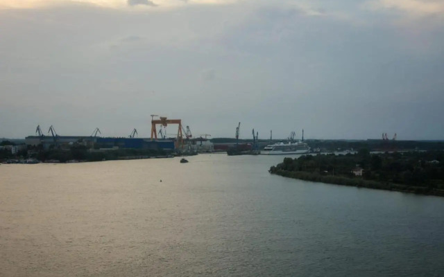 DELTA DANUBE VIEW apart