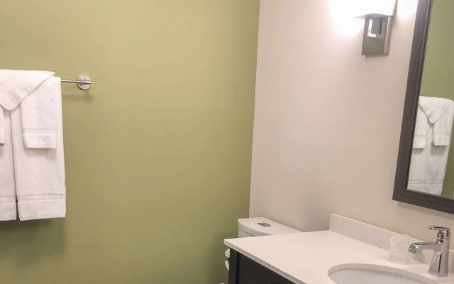 Sleep Inn & Suites Quebec City East