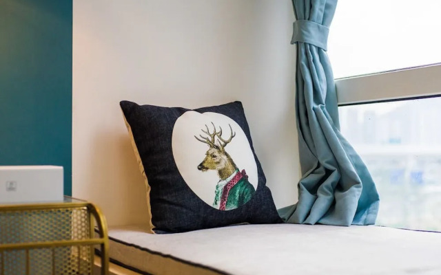 Locals Boutique Apartment Gongbei No.1