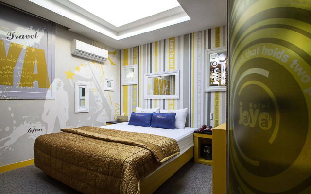 Jaya Hotel
