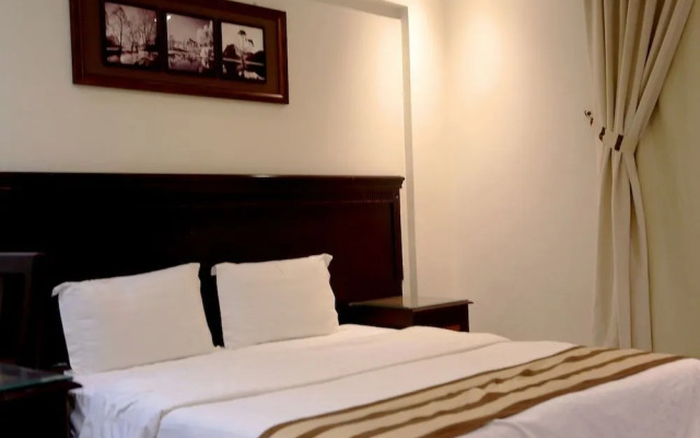 Rokon Al Omor Aprartment