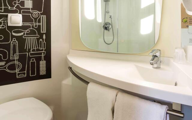 ibis Honfleur